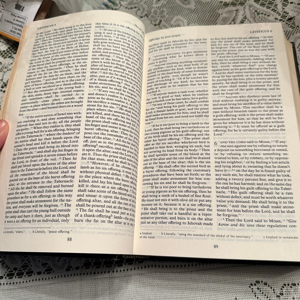 The Living Bible Paraphrased TYNDALE VTG Hardcover Green Faux Leather 1973 *Read - Picture 10 of 14